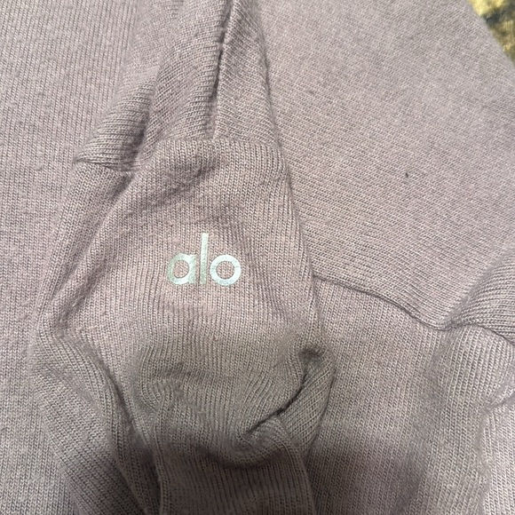 Alo long sleeve - Picture 3 of 3